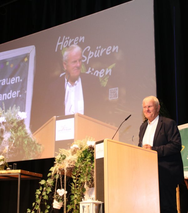 Dr. Bernhard Skupin beim LandFrauentag